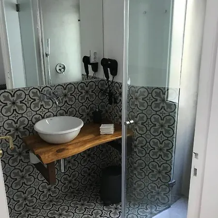 Goodtime Marques Guest house