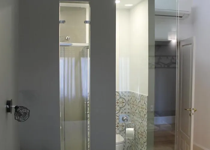 Goodtime Marques Pensión 3*