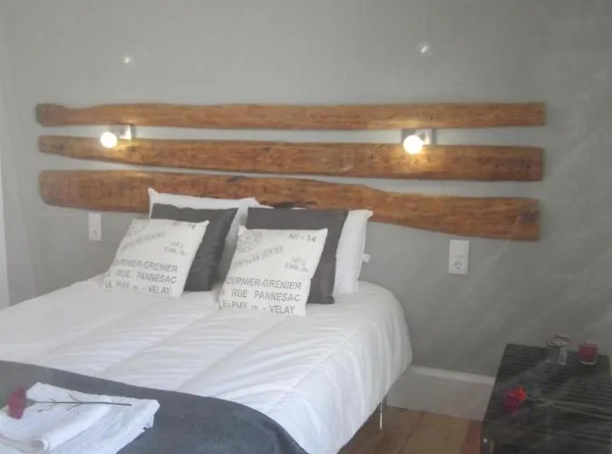 Goodtime Marques Pensión